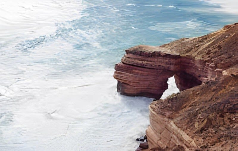 3-Day Western Australia Pink Lake and Kalbarri Tour with drone photo - What the price covers, and where extras add up