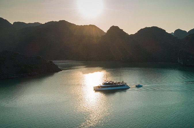 3 Days 2 Nights Aboard Luxury Cruise in Halong from Hanoi - Potential Drawbacks or Considerations