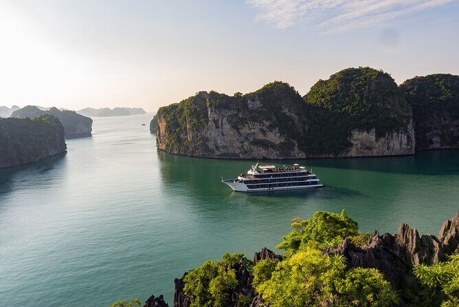 3 Days 2 Nights Ninh Binh, Ha Long & Lan Ha Bay 5 Star Cruise - Who is this tour best suited for?