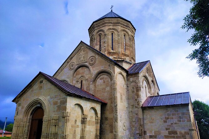 3 Days/2 Nights Racha Region Tour Package in Georgia - Pickup and Meeting Details