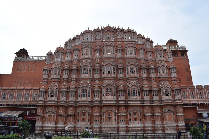 3 Days Agra Jaipur Tour From Delhi With 4 Star Accommodation - Pickup and Logistics