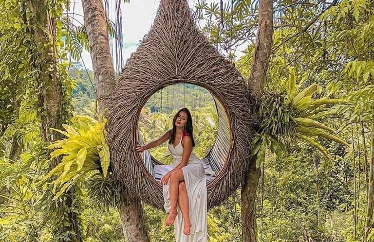 3 Days Bali Highlights Private Tour - Day 3: Balinese crafts, Uluwatu and the Kecak dance