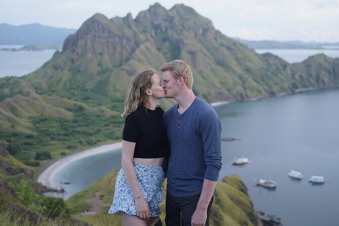 3 Days Deluxe Boat Private Cabin Sailing Trip in Komodo Island - Who Should Book This Tour?