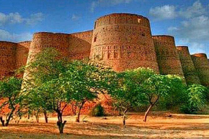 3-Days Guided Tour Of Multan, Bahawalpur, Uch Sharif & Derawar Fort (Cholistan) - Itinerary Highlights