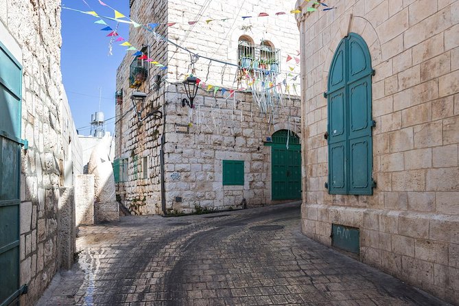 3 Days Holy Tour to Jerusalem, Bethlehem and Qumran - Accessibility and Participant Information