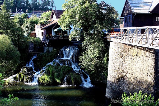 3 Days in Zagreb Private Tour: ZAGREB, SLOVENIA, PLITVICE LAKES & TESLA MEMORIAL - Transparent Pricing Details