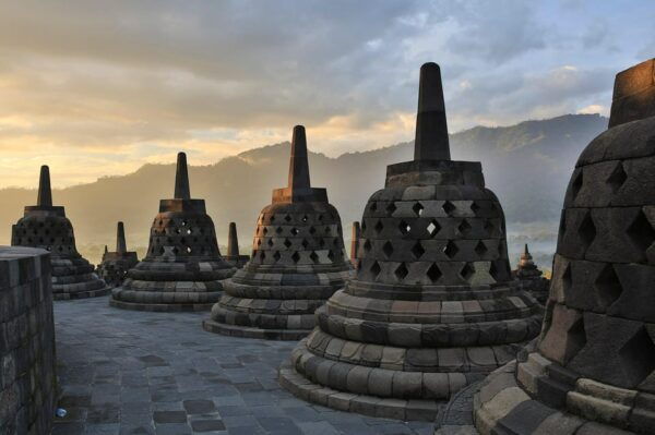 3 Days Javas Journey Yogyakarta to Jakarta - Transportation and Comfort