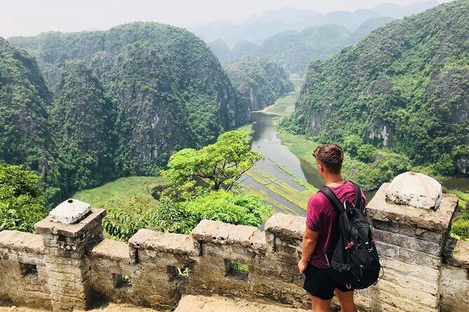 3 Days Luxury Ninh Binh Tour and Halong Overnight Cruises - Day 2: Transitioning to the Bay — Ninh Binh to Halong Bay