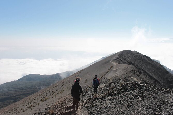 3-days Mount Meru Trekking - Accommodation Details