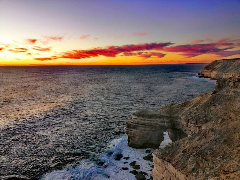 3 Days Pink Lake, Kalbarri, and Margaret River Guided Tour - Pack for the road, not just the photos