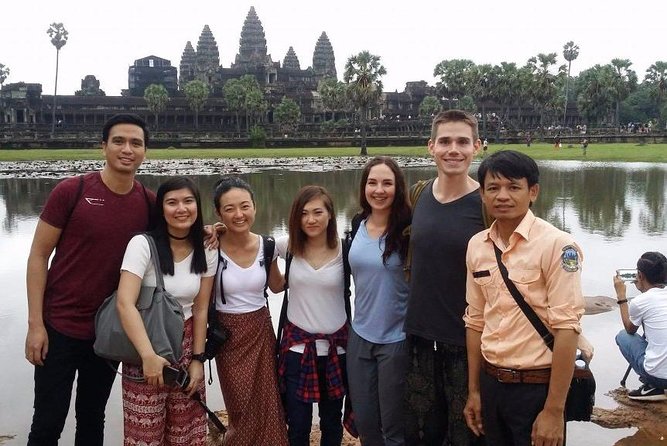 3 Days Siem Reap Explorer - Small Group - Day 1: Exploring Angkor Wat