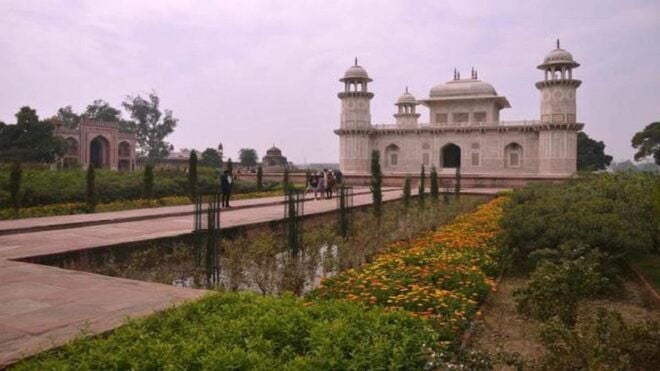 3 Days Taj Mahal Tour With Stay In Budget Hotel Agra Tour - The Sum Up