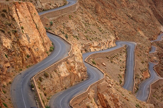 3-Days Tour From Marrakech to Fes via Desert Camel Trek - Meals Provided