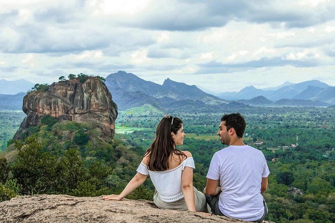 3 Days Tour to Kandy, Nuwara Eliya & Sigiriya - Day 2: Discovering the Scenic Beauty of Nuwara Eliya