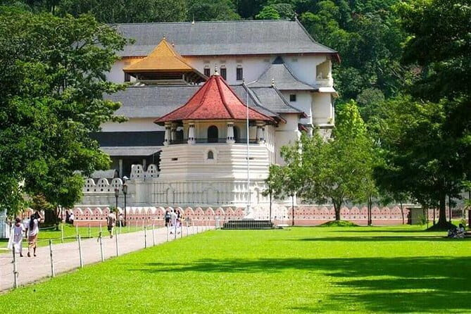 3 Days Tour to Kandy Nuwara Eliya & Sigiriya from Colombo - Day 3: The Majestic Sigiriya and Dambulla’s Cave Temples