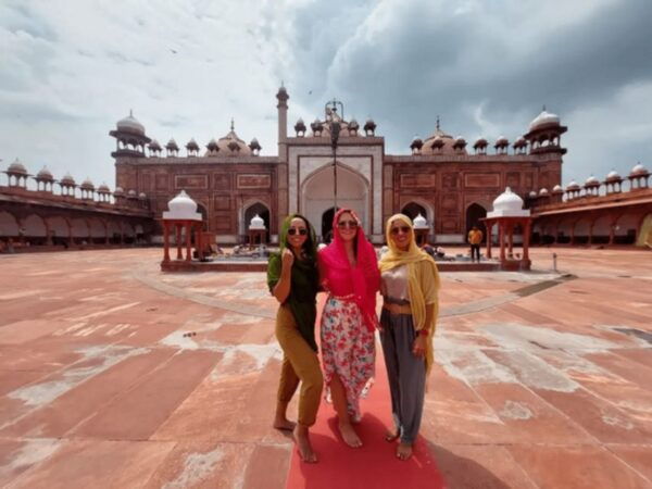 3-Hour Agra Heritage Walking Tour With Tuk-Tuk Ride - Price and Duration