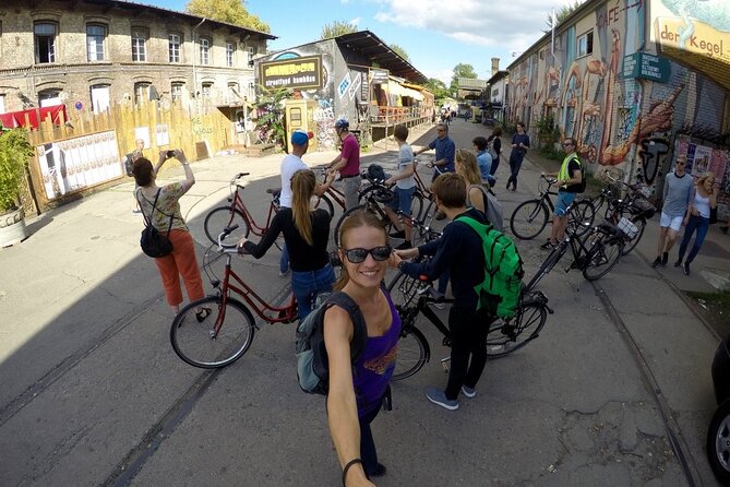 3-Hour Alternative Berlin Bike Tour: Vibes of Berlin - End Point and Cancellation Policy