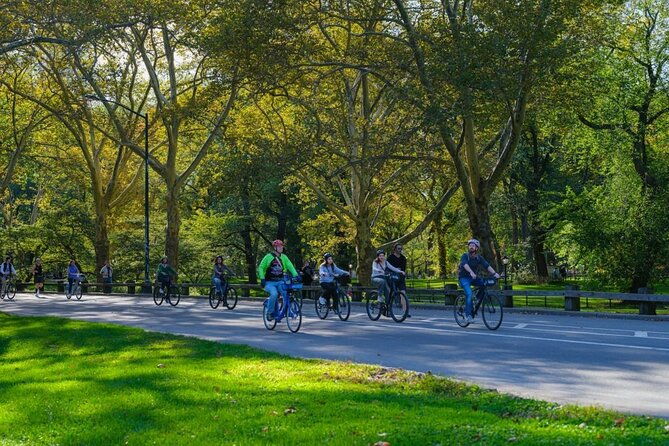3 Hour Best of Manhattan Walking Tour and Cycle Central Park - A Closer Look at the Itinerary
