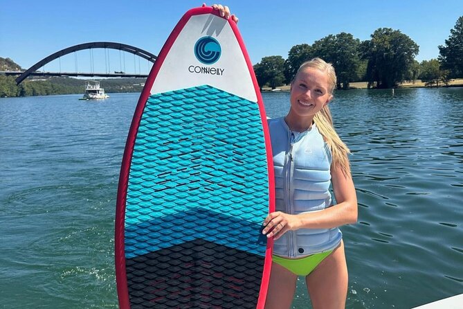 3 Hour Boat Charter With Wake Surfing in Lake Austin - Overview