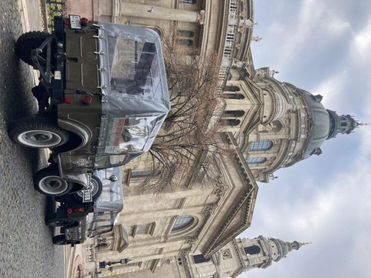 3-Hour Budapest Tour With Russian Jeep - Vintage Russian Jeep Exploration