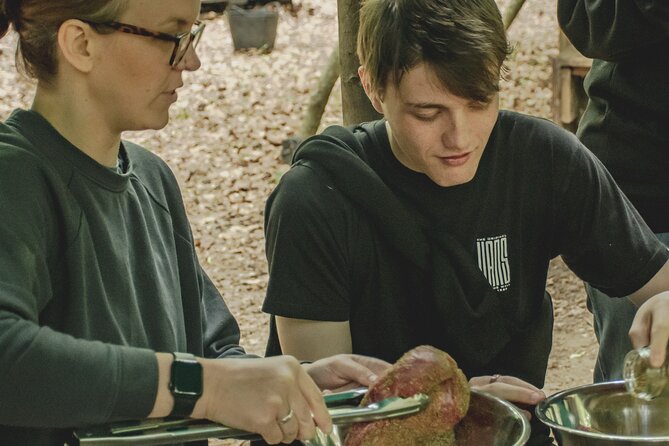 3 Hour Campfire Cooking Experience at Notgrove - Booking and Confirmation Details