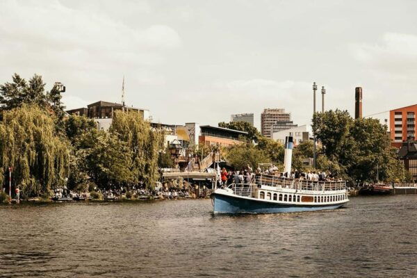 3-Hour City Sightseeing Boat Cruise (Berlin Roundtrip) - Customer Reviews