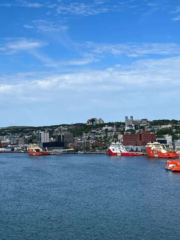 3 hour City Tour of St. John's, small group up to ten quests - FAQ