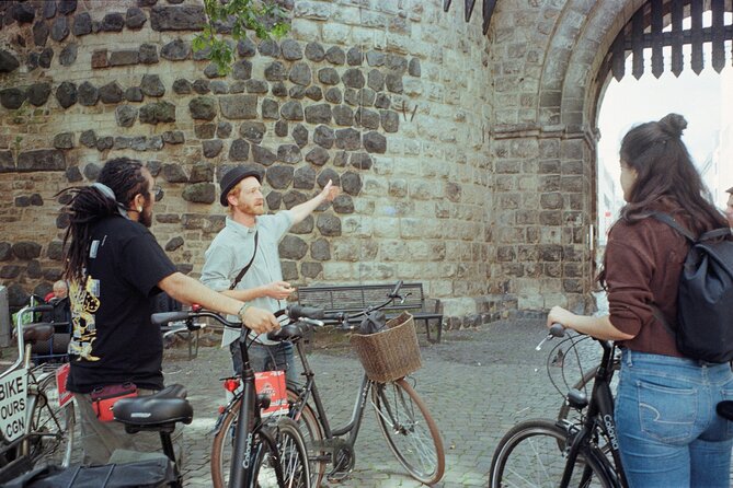 3-Hour Cologne Street Art Bike Tour in Small Group With Guide - Knowledgeable Tour Guide