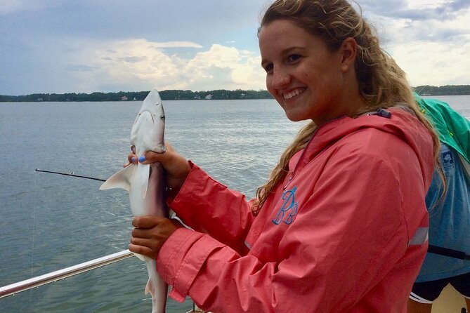 3 Hour Inshore Shark Fishing Trip in Hilton Head Island - Maximum Traveler Capacity