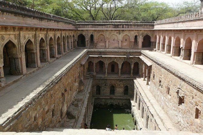 3-Hour Mehrauli Archaeological Park Ruins Walking Tour Delhi - Tour Details