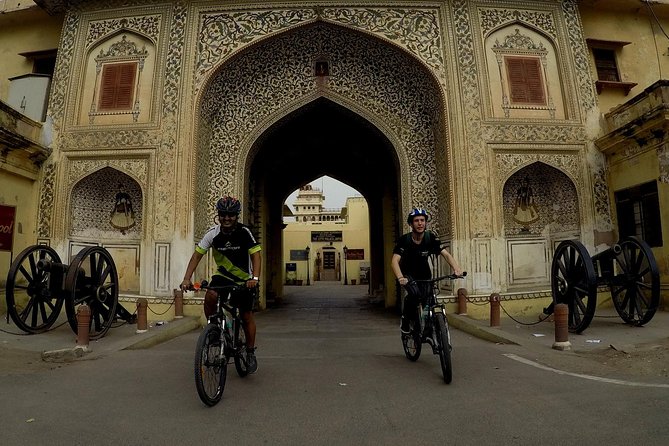 3-Hour Morning Bike Tour of Jaipur - Inclusions and Amenities