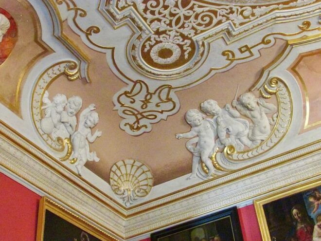 3-hour: Palace of King Jan Sobieski in Wilanow/inc. Pick-up/ - Important Information