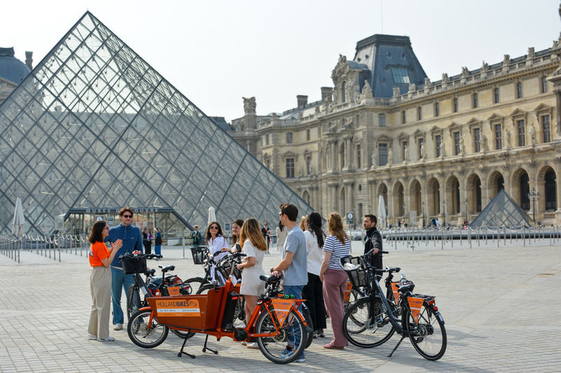 3-Hour Paris City Highlights Bike Tour - What a guided ride adds to the sights