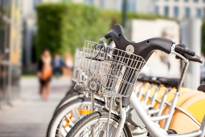 3 Hour Private Bike Tour in Brussels - Booking and Cancellation Policies