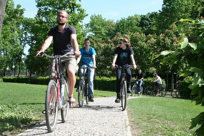 3-Hour Private Bike Tour of Tiergarten and Berlins Hidden Places - Experienced Guide