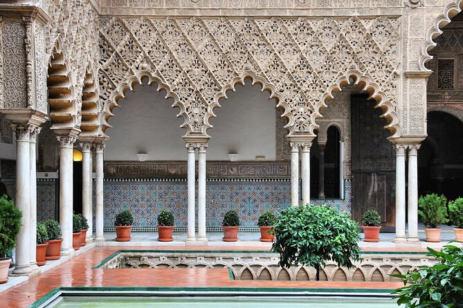 3-Hour Private Bike Tour With a Local Seville Guide - Tour Highlights