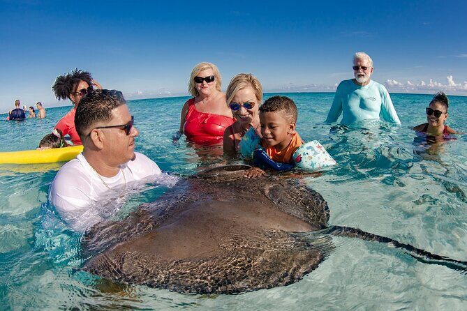 3 Hour Private Charter on Stingray City with Snorkeling - The Sum Up