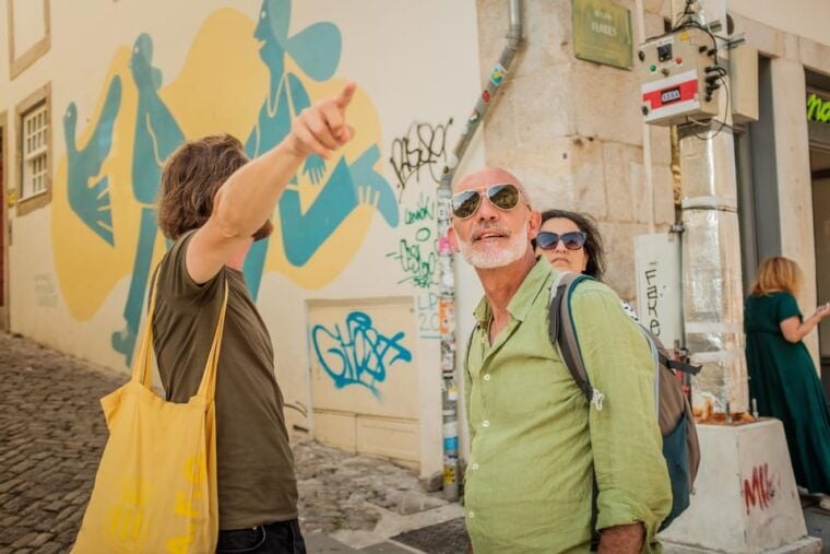 3-hour private guided walking tour of the BEST of Porto - Detailed Breakdown of the Itinerary