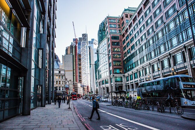 3-Hour Private London Photography Tour of Famous Landmarks - Experienced Local Guide
