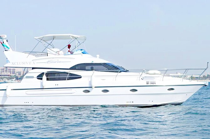 3 Hour Private Luxury Yacht Charter for up to 10 People - Luxury Yacht Experience With Premium Amenities