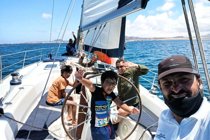 3-Hour Private Sailing Tour Around the Lobos Island - What to Bring