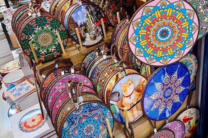 3-Hour Private Shopping & Bargaining Tour at a World Trade Hub - Authentic Shopper Insights from Others