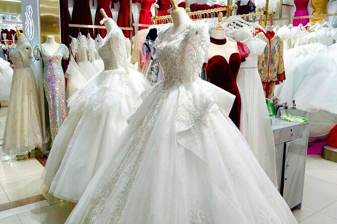 3-Hour Private Shopping & Bargaining Tour at a World Trade Hub - Who Should Consider This Tour?