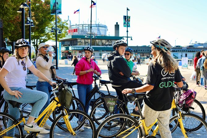 3-Hour Santa Monica and Venice Beach Bike Guided Tour - Tour Overview