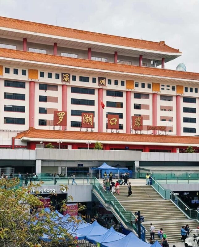 3-Hour Shenzhen Tour: Electronics, Old Street & Border Port - Who Should Consider This Experience?