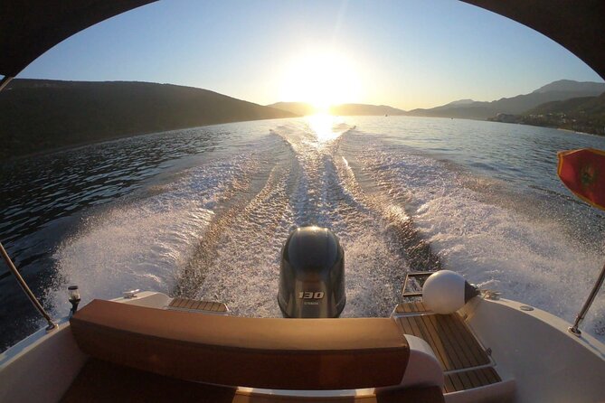 3 Hour Speed Boat Tour to Blue Cave With Wifi and Drinks - Pricing and Reviews