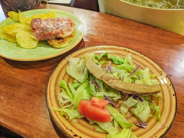 3-Hour Tapas Tour in Triana, Sevillas Vibrant Neighborhood - Guided Experience: Uncovering Trianas History and Culture