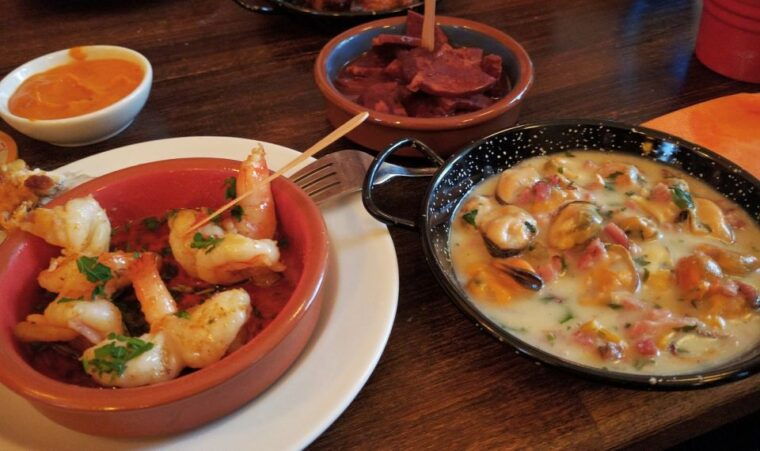 3-Hour Tapas Tour in Triana, Sevillas Vibrant Neighborhood - Social Hubs: Bars as the Heart of Trianas Community