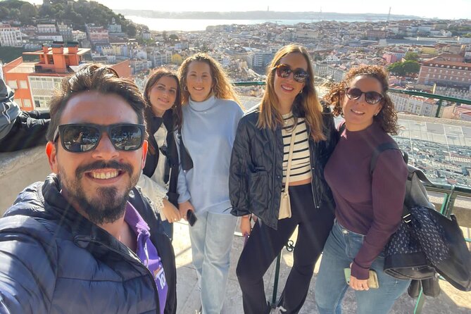 3 Hour Tour in Lisbon 7 Hills Private Tuk Tuk - Meeting and Pickup Details
