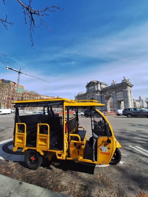 3-Hour Tuk Tuk Tour of the Best of Madrid With Audio Guide - Itinerary Highlights